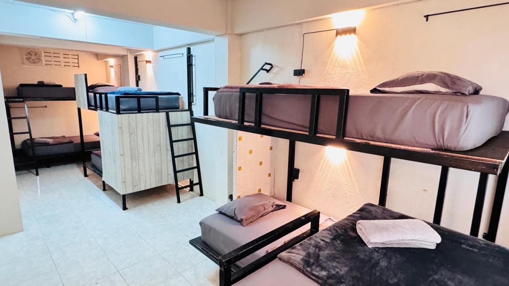 Stay At Moon Hostel Haad Rin Ngoại thất bức ảnh