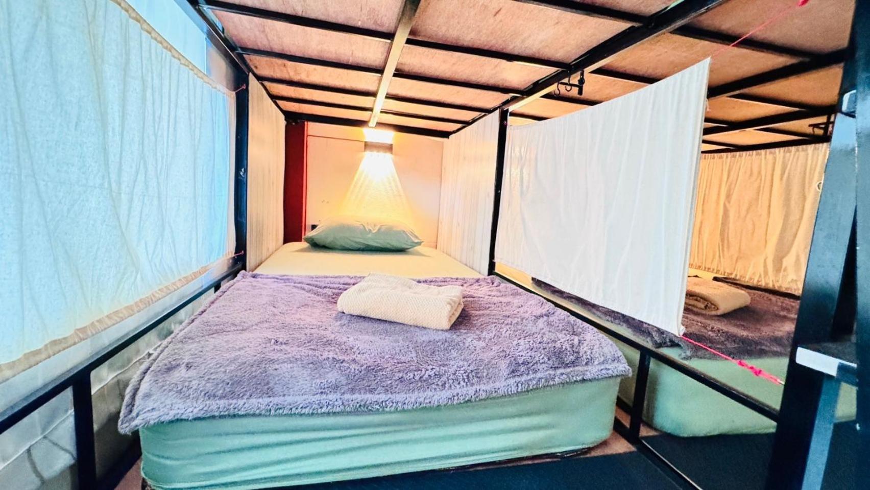 Stay At Moon Hostel Haad Rin Ngoại thất bức ảnh