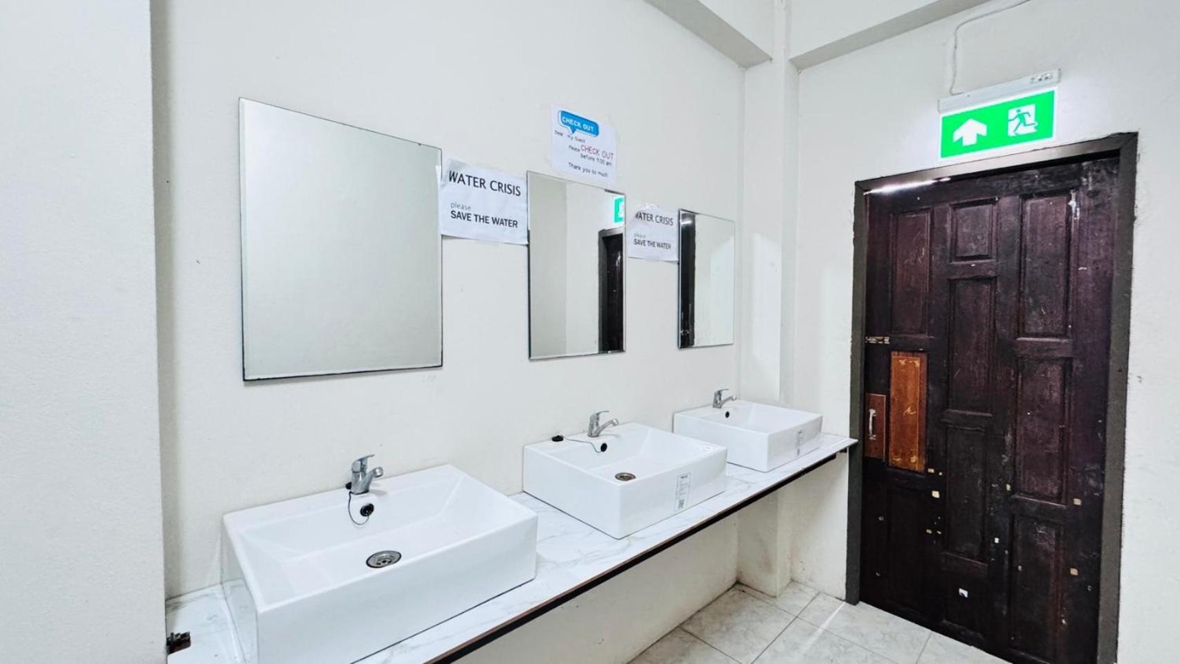 Stay At Moon Hostel Haad Rin Ngoại thất bức ảnh